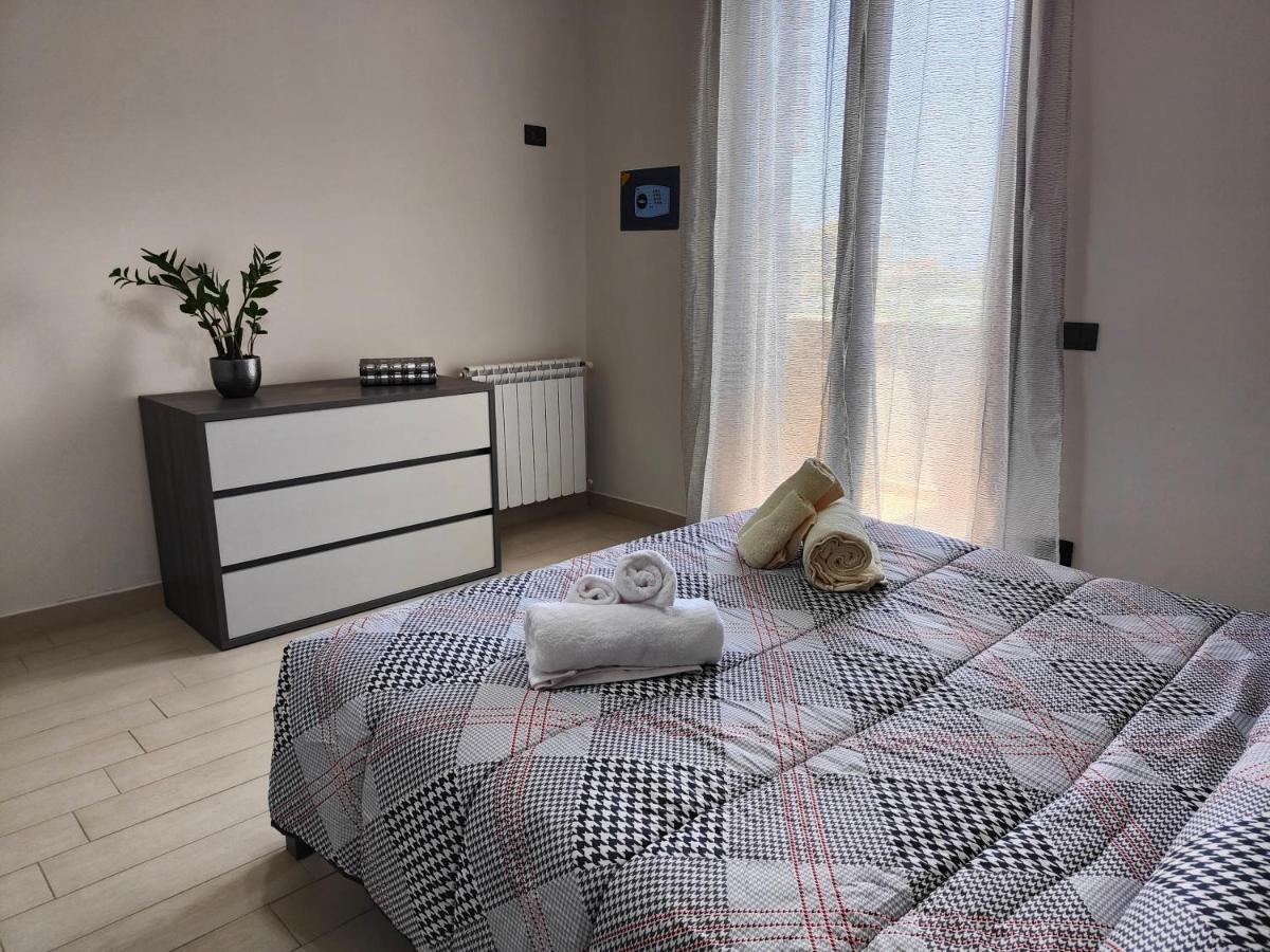 Siracusa Suite, Ac + Wi-Fi + Free Private Parking Syracuse ภายนอก รูปภาพ
